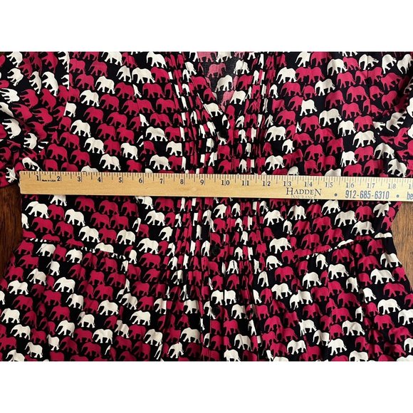 Crown & Ivy Pink Elephant Button Pleated Top Blouse Roll Tab Sleeve L Large - Picture 9 of 9